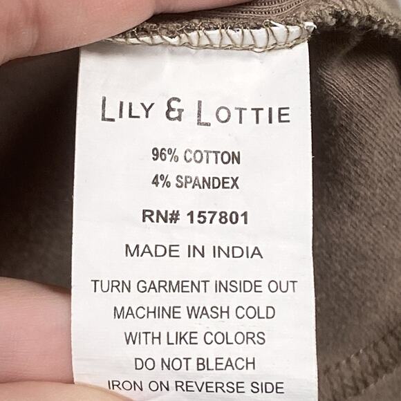 Chelsea DeBoer Sweatshirt Womens Large Camo Pullover Kangaroo Pocket Turtleneck - Picture 3 of 4